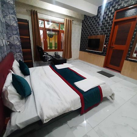 Hotel O Graceland Srīnagar المظهر الخارجي الصورة