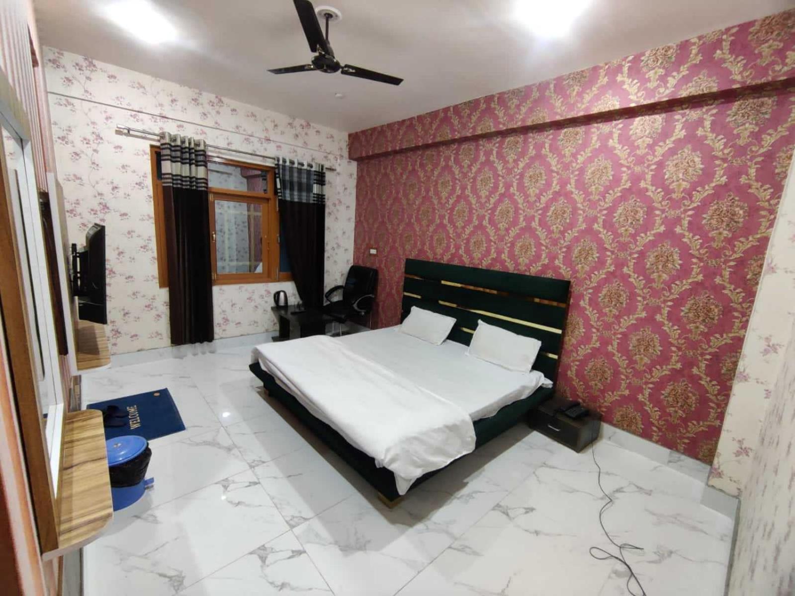 Hotel O Graceland Srīnagar المظهر الخارجي الصورة