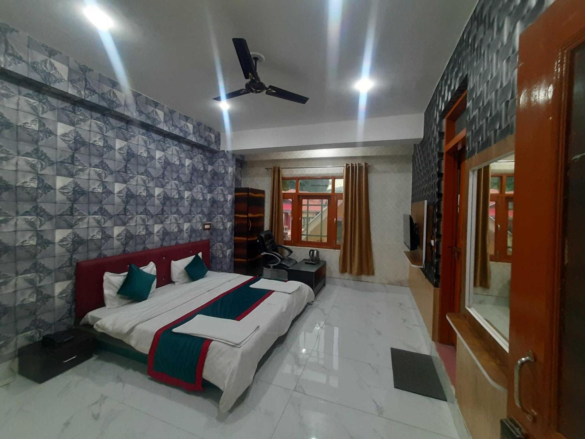 Hotel O Graceland Srīnagar المظهر الخارجي الصورة