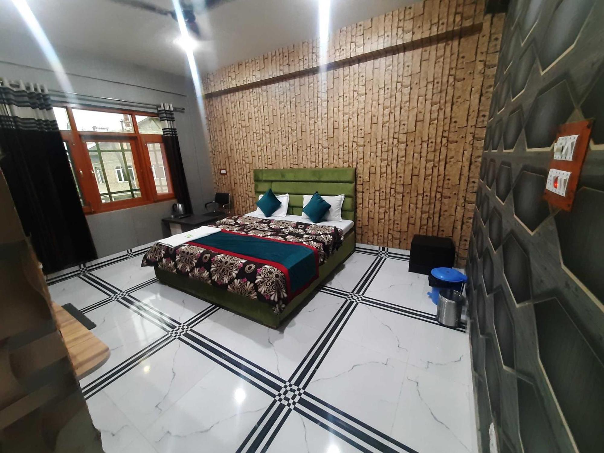Hotel O Graceland Srīnagar المظهر الخارجي الصورة