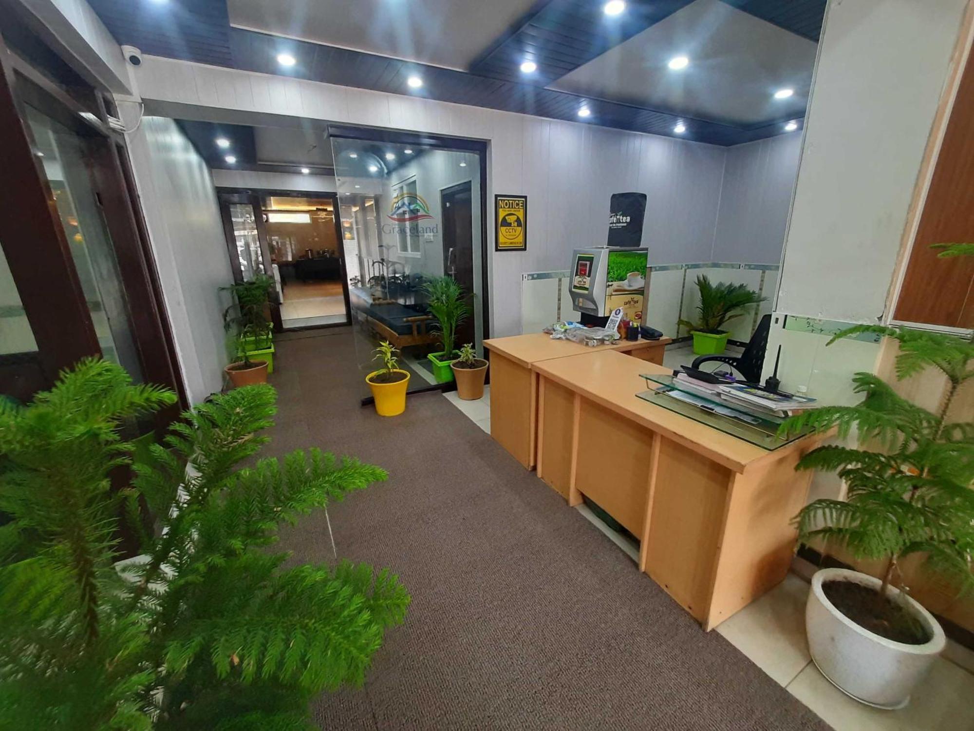 Hotel O Graceland Srīnagar المظهر الخارجي الصورة